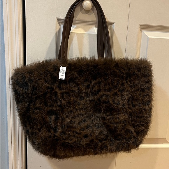 GAP Handbags - GAP Dark Brown Leopard Faux Fur Tote NWT